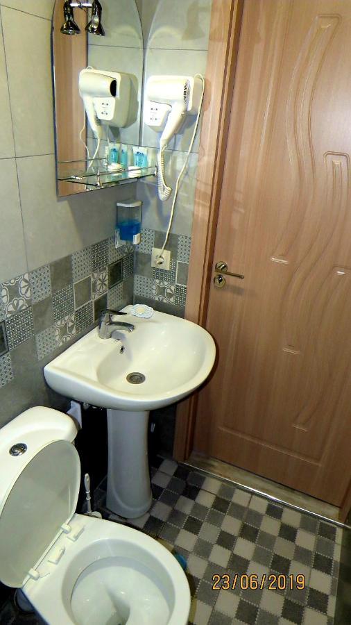 Atlas Hotel Тбилиси Экстерьер фото
