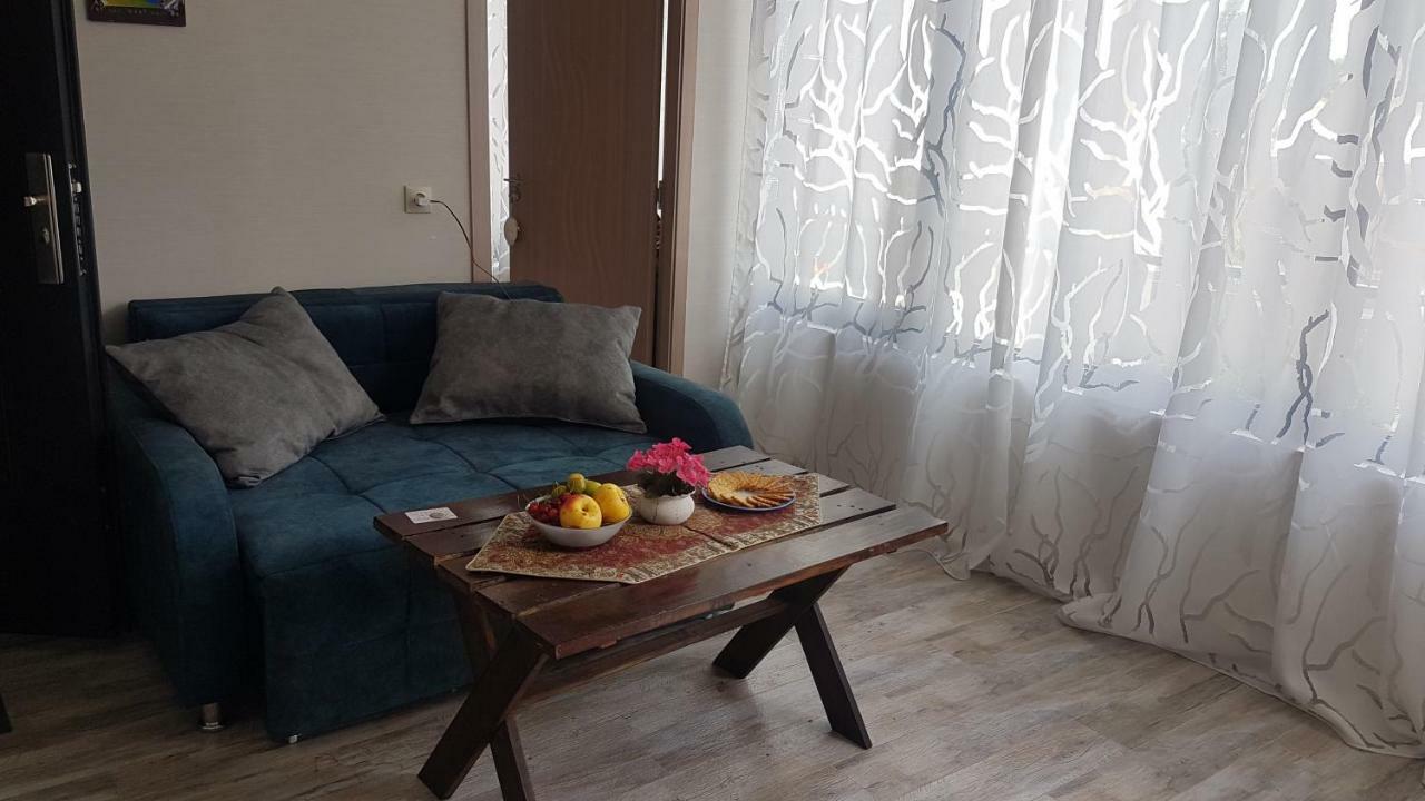 Atlas Hotel Тбилиси Экстерьер фото